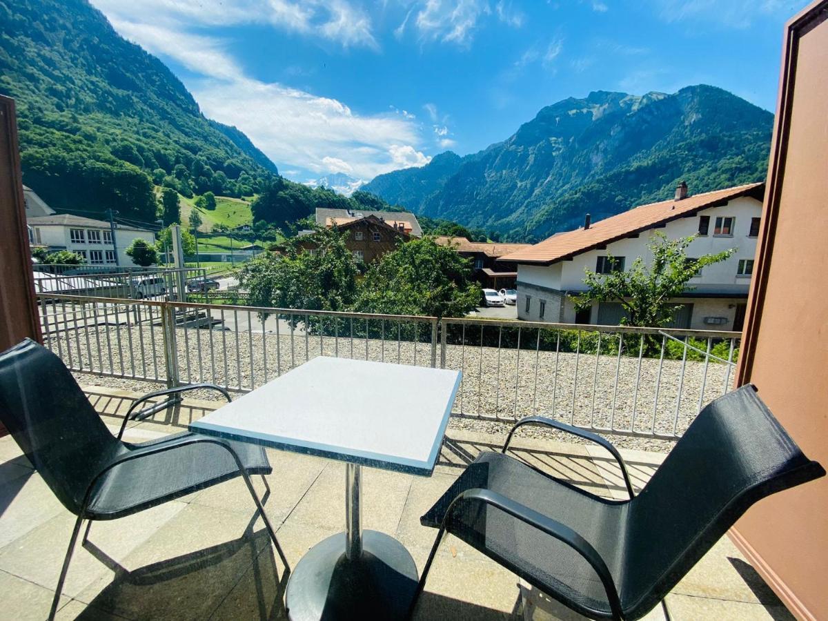 Hotel Christina Wilderswil Extérieur photo