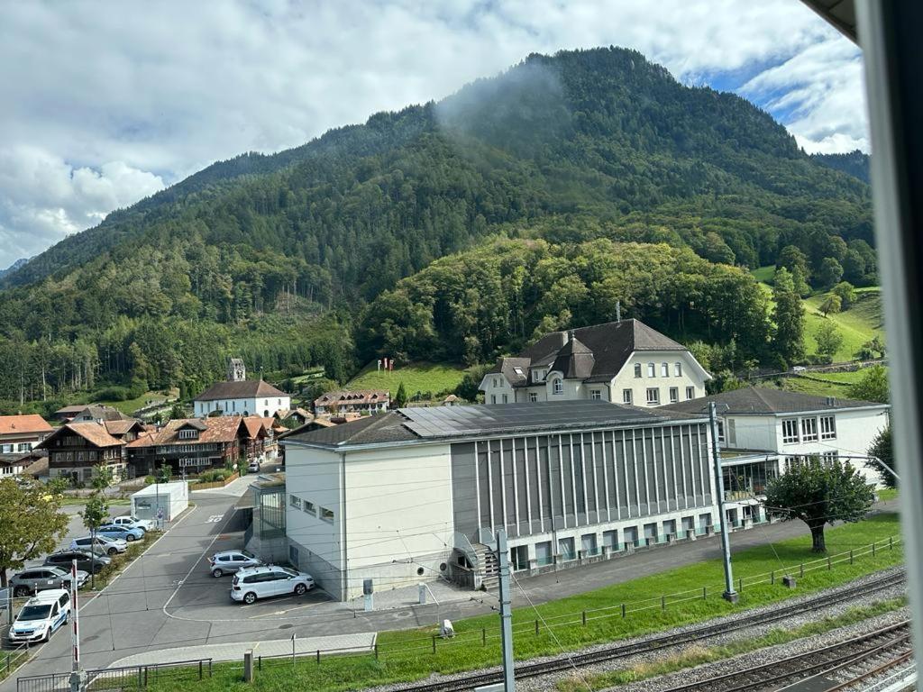 Hotel Christina Wilderswil Extérieur photo