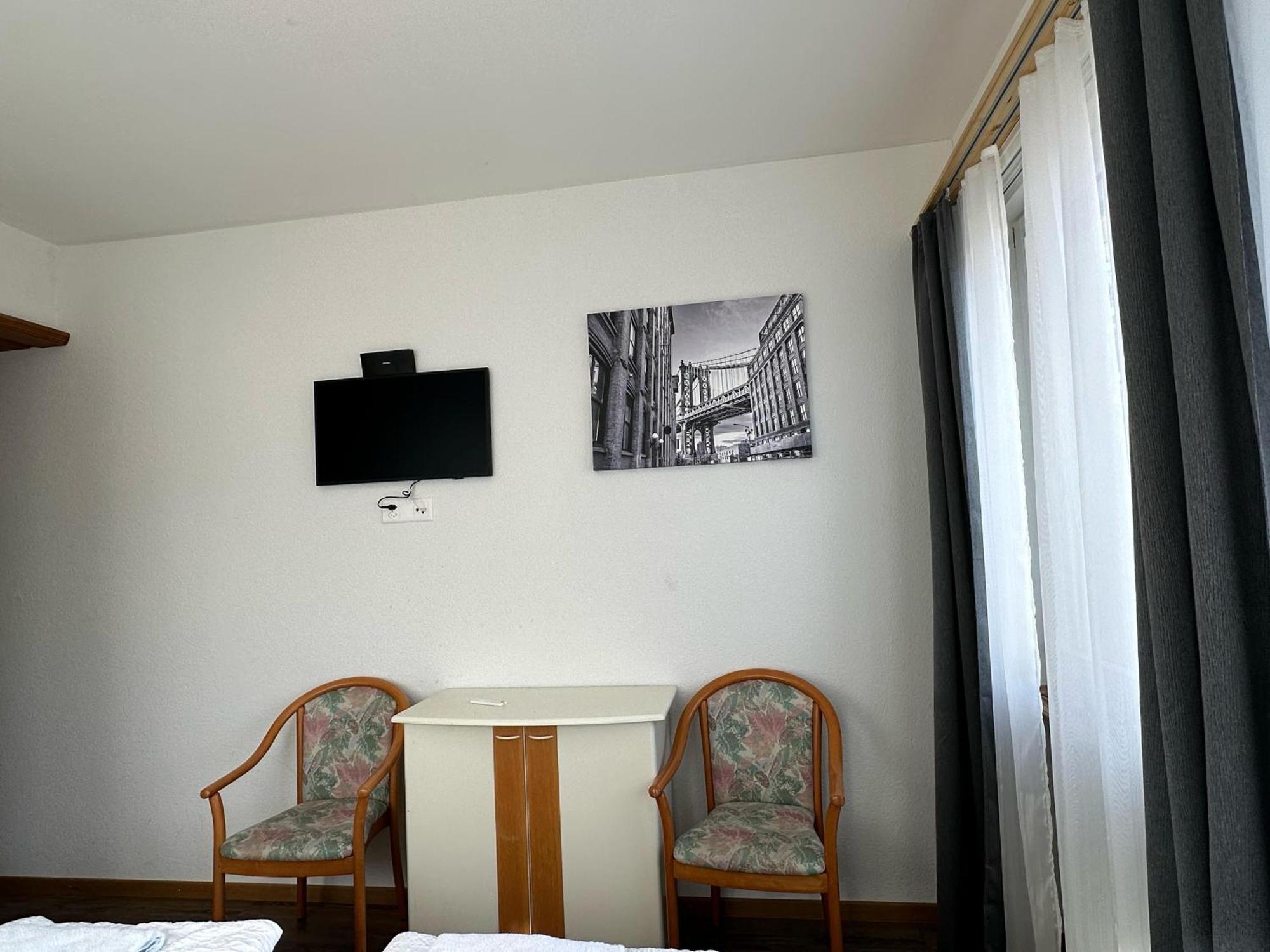Hotel Christina Wilderswil Extérieur photo